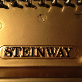 Sei Steinway in due giorni